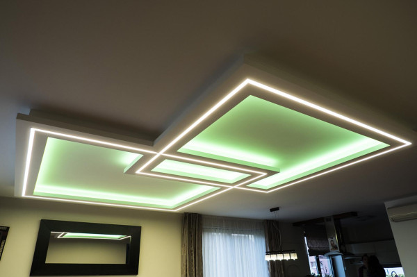 Doppelseitige Rampe mit versenktem LED-Profil 2LFM/stk 3