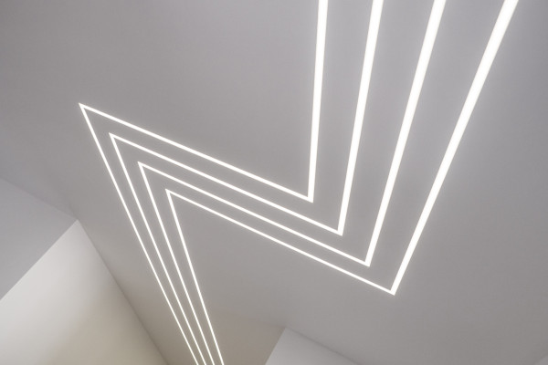Gefräste Rillen für ALU LED Leisten [2Lfm/Stk]